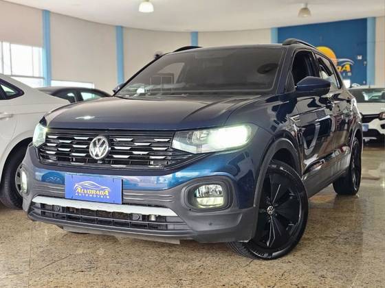 VOLKSWAGEN T-CROSS 1.0 200 TSI TOTAL FLEX COMFORTLINE AUTOMÁTICO